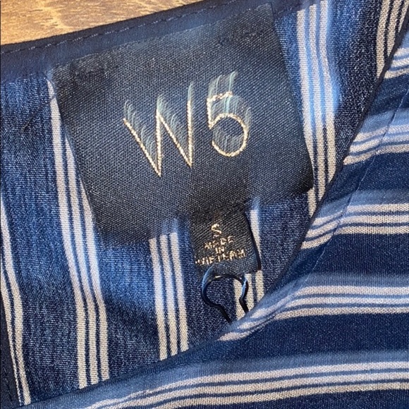 Blue Top - Picture 3 of 3